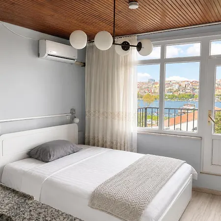 I1 - Stunning Seaview, By The Tram, Jacuzzi 3* איסטמבול