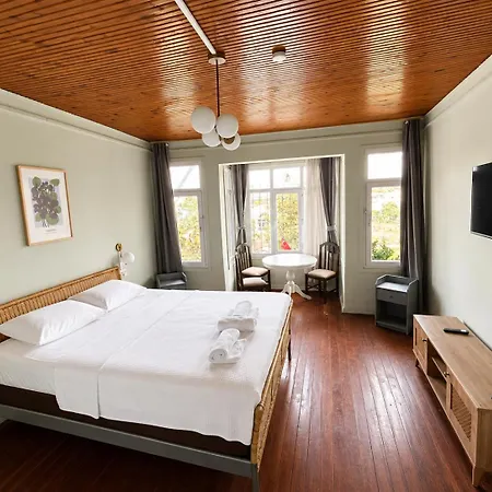 I1 - Stunning Seaview, By The Tram, Jacuzzi