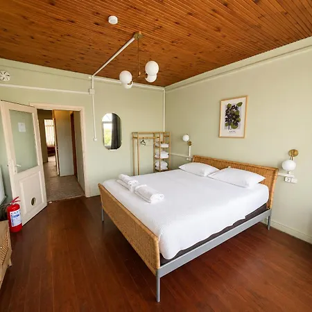Apartmanhotel I1 - Stunning Seaview, By The Tram, Jacuzzi