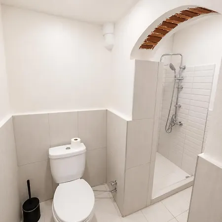 Apartmanhotel I1 - Stunning Seaview, By The Tram, Jacuzzi